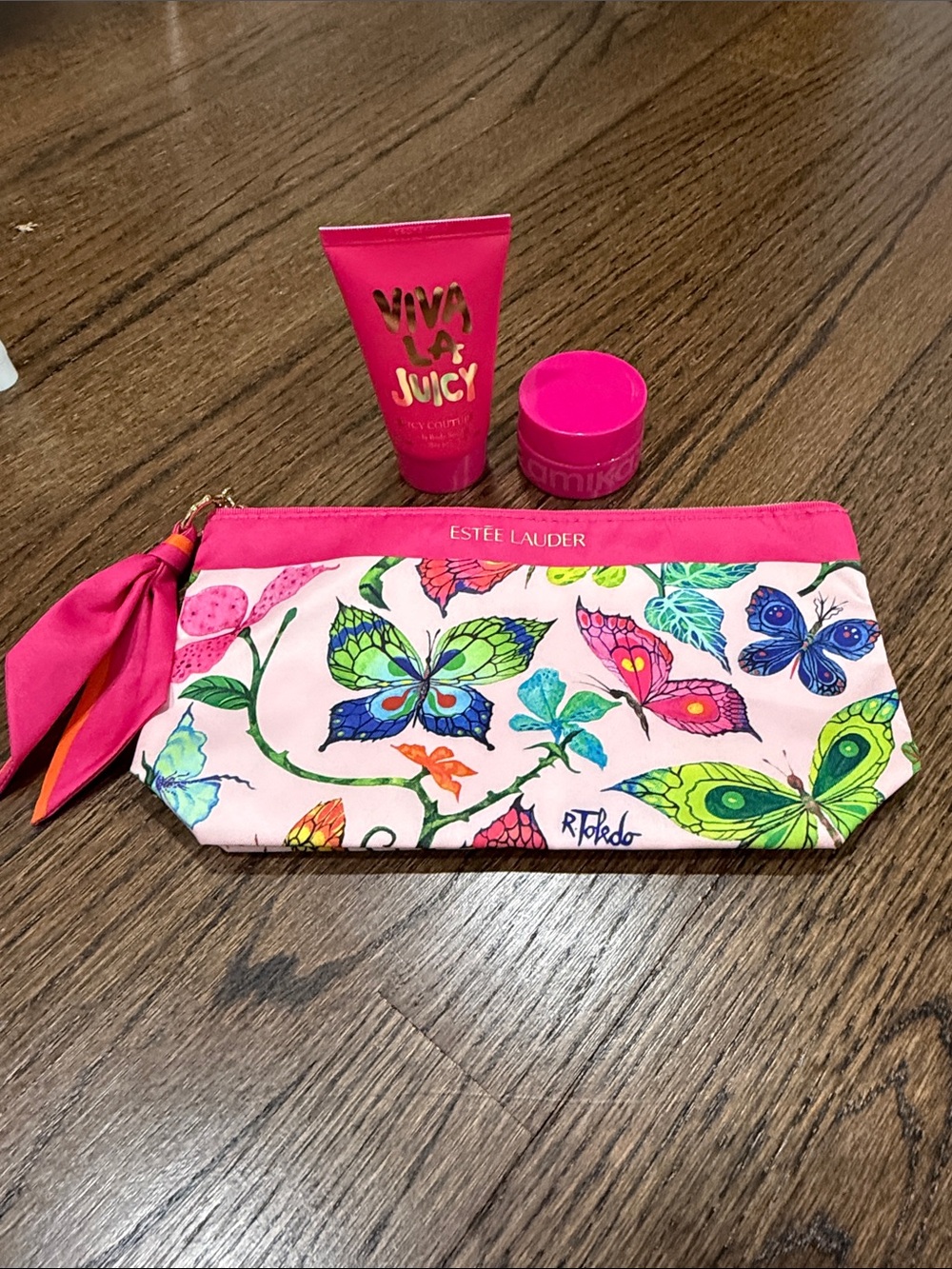 Estee Lauder cosmetic Pouch, viva la juicy body soufle, amika body butter